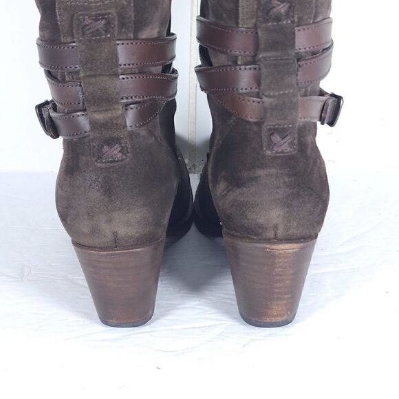 Frye Women's Jane US 8,5B B Strappy Belted Oiled Suede Short Boot Ankle Bootie - Picture 12 of 15